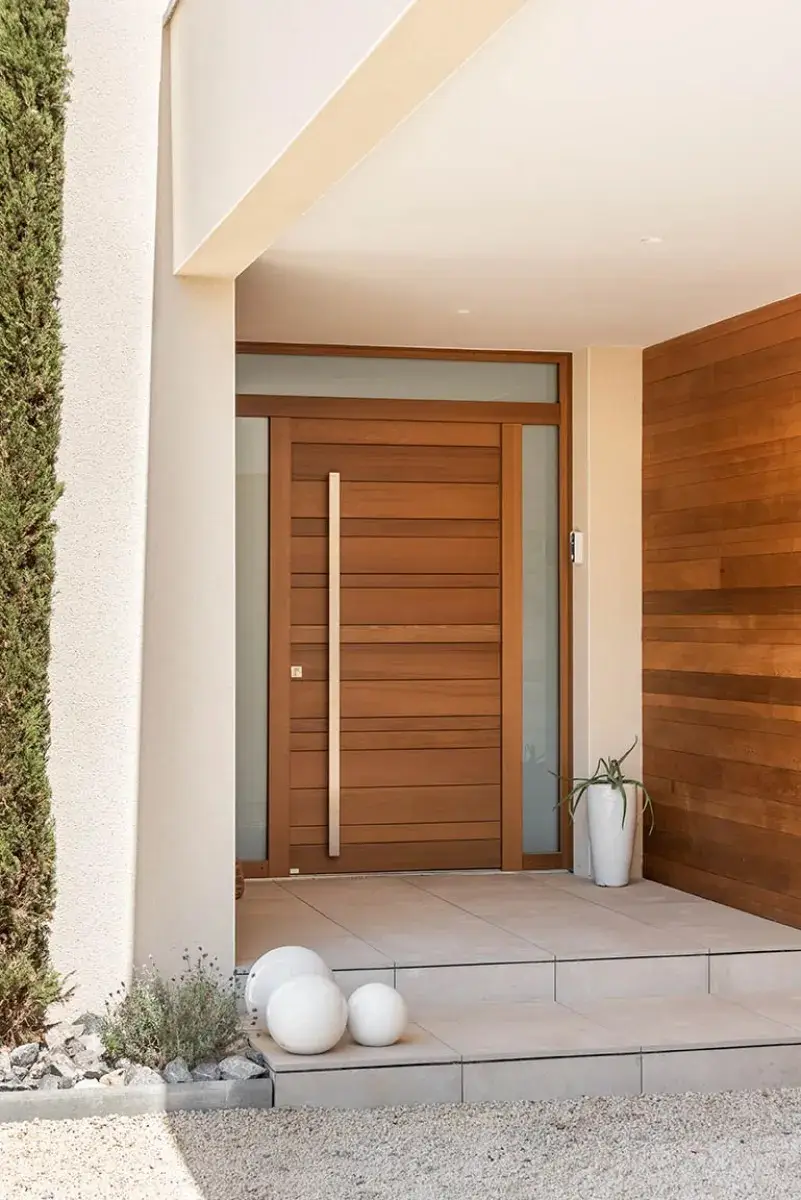 Porte en bois pose de A à Z Fermetures